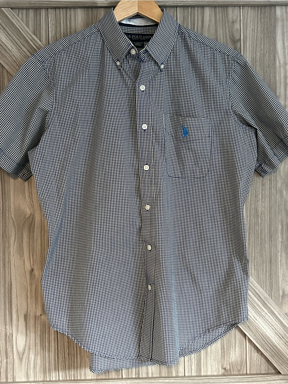 U.S. Polo Assn. Gingham Short Sleeve Button Down Shirt Size Medium 23x28